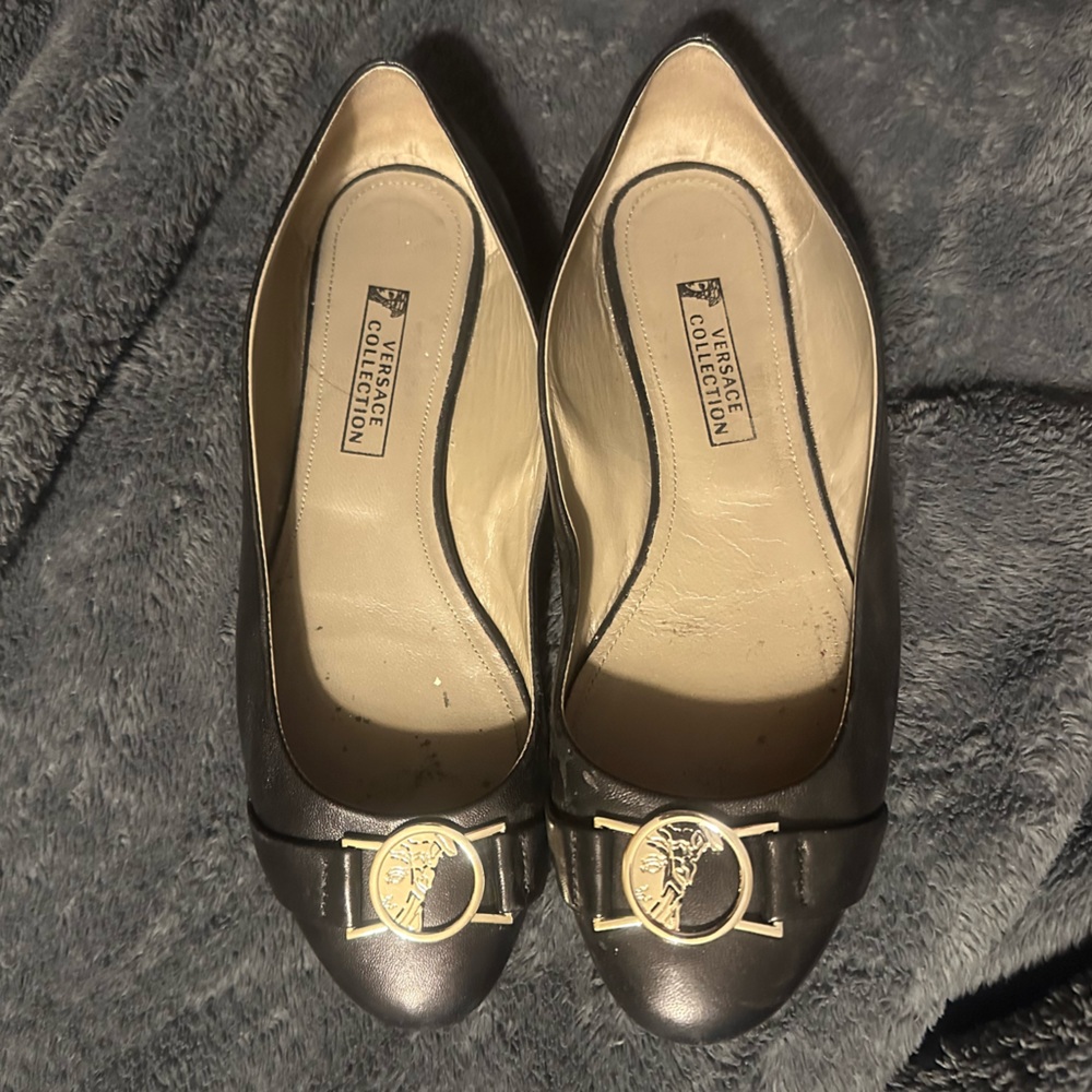 Versace Collection black con silver evaillates in excellent conditions